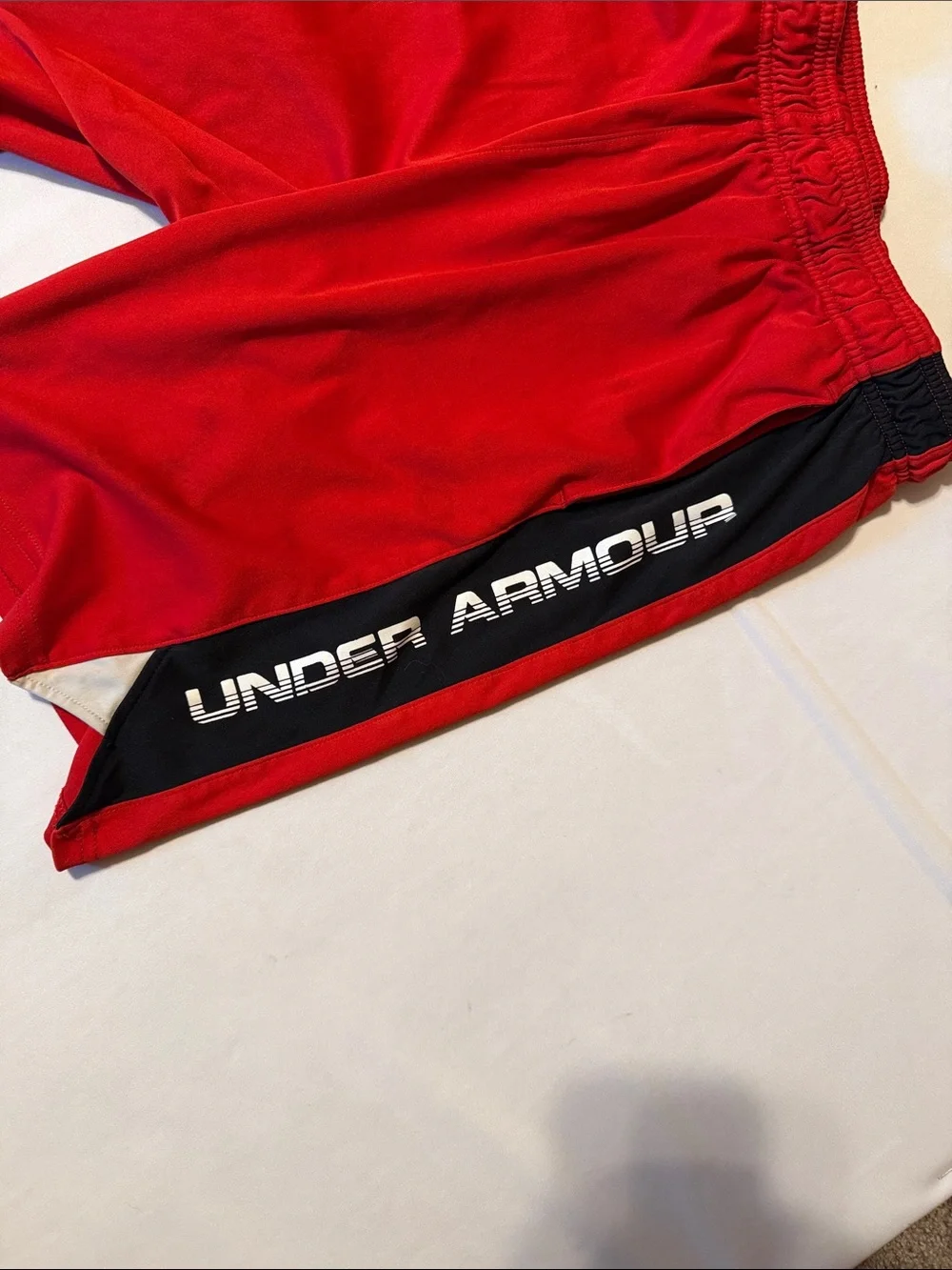Under Armour Red Athletic Shorts Youth Boy's Size Medium